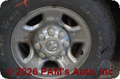 Vehicle photo 7
