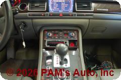 Vehicle photo 10