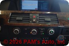 Vehicle photo 10