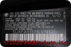 Vehicle photo 12