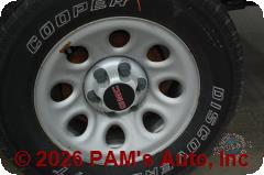 Vehicle photo 7