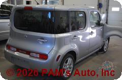 Vehicle photo 4