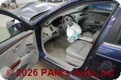 Vehicle photo 8