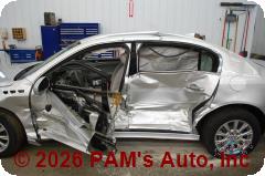 Vehicle photo 6