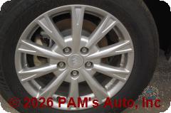 Vehicle photo 7