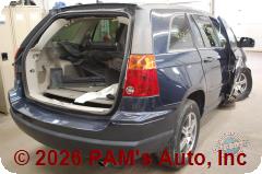 Vehicle photo 4