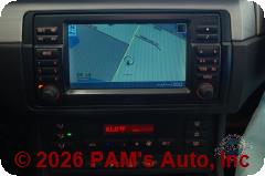 Vehicle photo 10