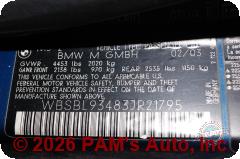 Vehicle photo 12