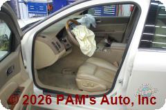 Vehicle photo 8
