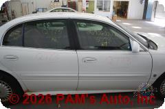 Vehicle photo 3