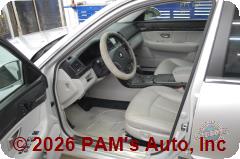 Vehicle photo 8