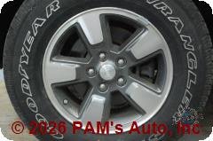Vehicle photo 7