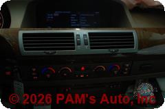 Vehicle photo 10