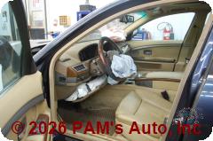 Vehicle photo 8