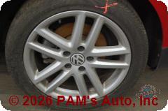 Vehicle photo 7