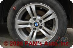 Vehicle photo 7