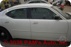 Vehicle photo 3