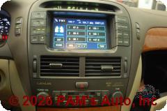 Vehicle photo 10