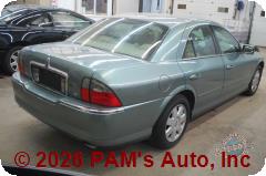 Vehicle photo 4