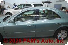 Vehicle photo 6