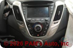 Vehicle photo 10