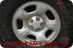 Vehicle photo 7