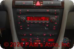 Vehicle photo 10