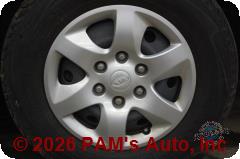 Vehicle photo 7