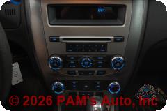 Vehicle photo 10