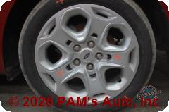 Vehicle photo 7