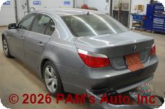 Vehicle photo 5