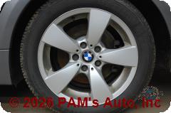 Vehicle photo 7