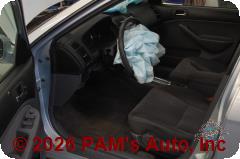 Vehicle photo 8