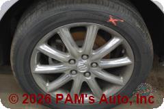 Vehicle photo 7