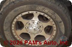 Vehicle photo 7