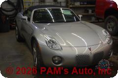 Vehicle photo 2