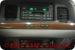 Vehicle photo 10