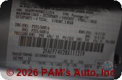 Vehicle photo 12