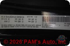 Vehicle photo 12