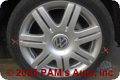 Vehicle photo 7