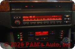 Vehicle photo 10