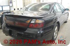 Vehicle photo 4