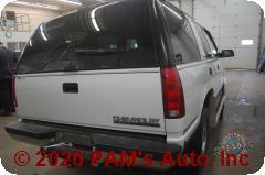 Vehicle photo 4