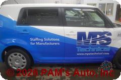 Vehicle photo 3