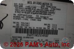 Vehicle photo 12