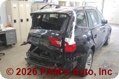 Vehicle photo 4