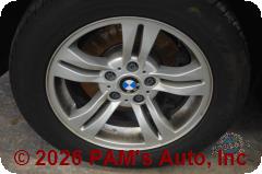 Vehicle photo 7