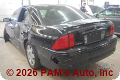 Vehicle photo 5