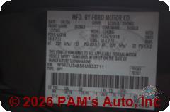Vehicle photo 12