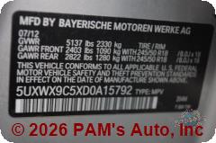 Vehicle photo 12